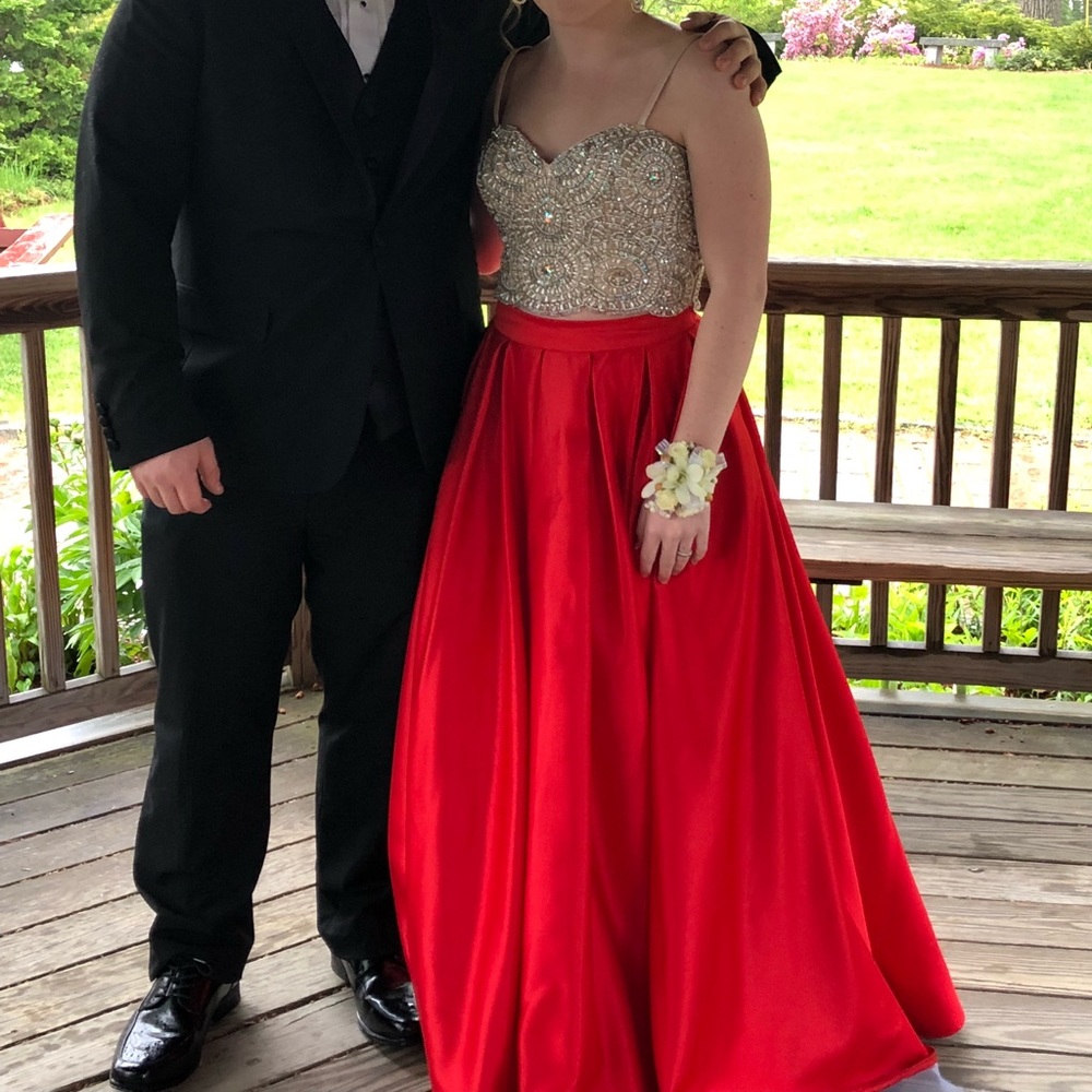 Dave and Johnny 2 piece prom dress